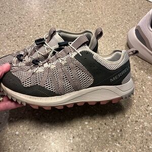 Merrell Wildwood Aerosport Shoes, Sz 8,  Oyster/Burlwood
